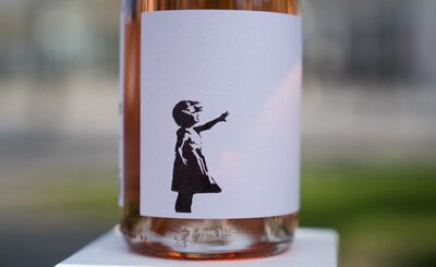 wein-banksy.jpg